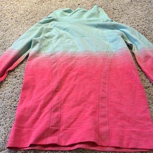 ivivva turtle neck multi color!!